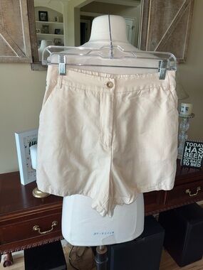 Comfy Classic Light Tan Elastic Back Shorts